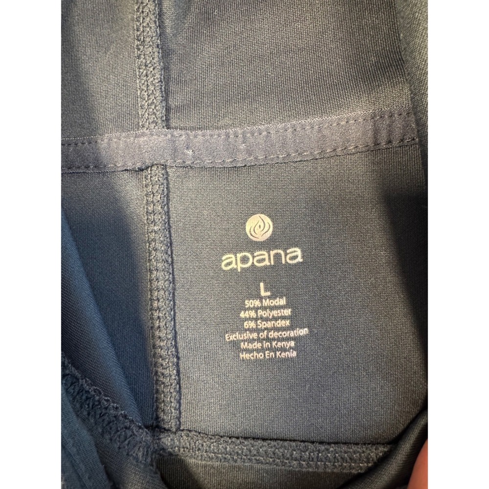 Athleisure Basic Apana Utility Pocket Hoodie Wome… - image 3